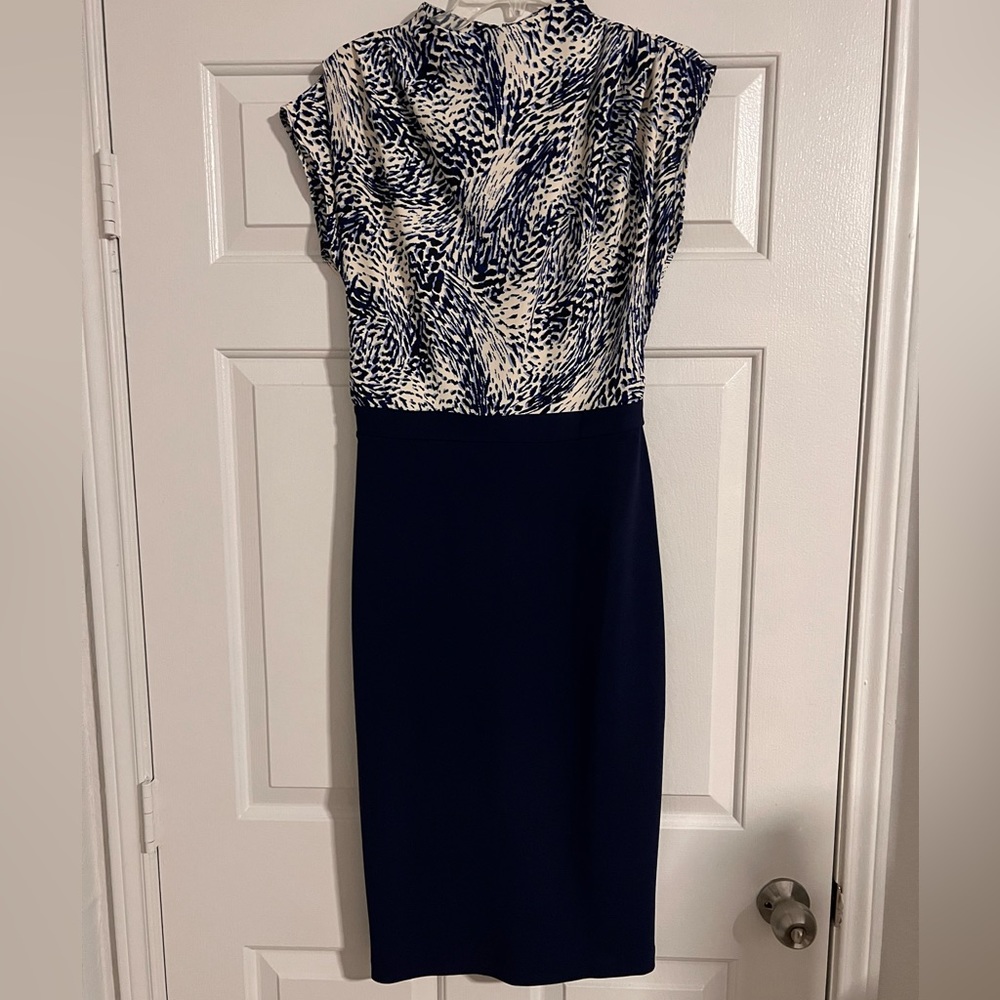 Express Dress with Geometric Pattern and Cowl Neck